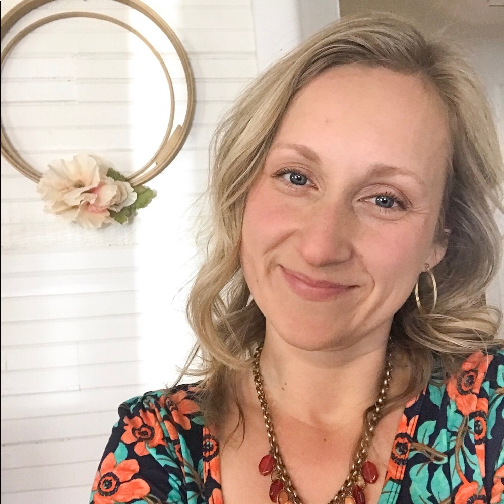 Meet your Posher, Maria